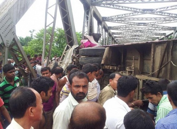 Bus accident at Bishalgarh left 25 people injured: 7 are in critical condition at G.B.